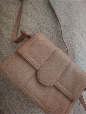 Classic Corder London Crossbody Bag in Blush